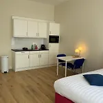 Apartment Aristoteles The Hague