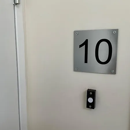 Aristoteles * デン・ハーグ