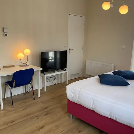 Aristoteles デン・ハーグ