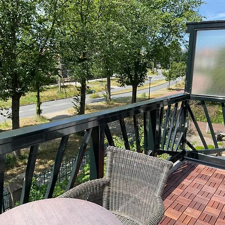 Aristoteles شقة *