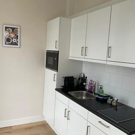 Apartment Aristoteles The Hague