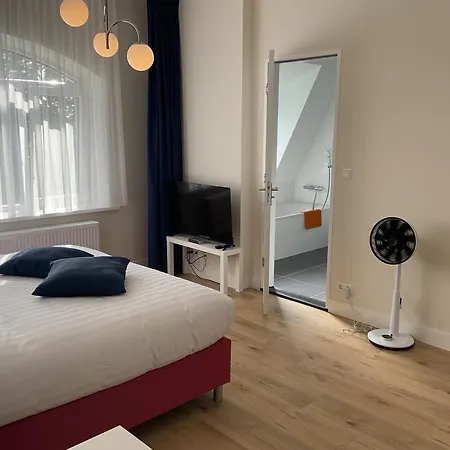 Apartment Aristoteles The Hague
