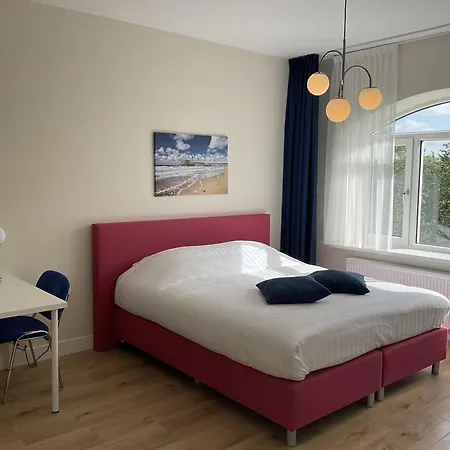 Apartment Aristoteles The Hague