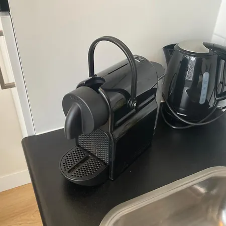 Aristoteles アパート *